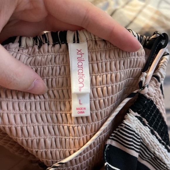 Black and pink flowy jumpsuit - Picture 3 of 5